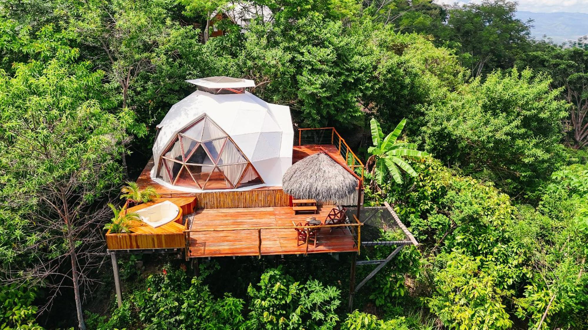 Los Glampings De Taytamaki Tarapoto Eksteriør billede